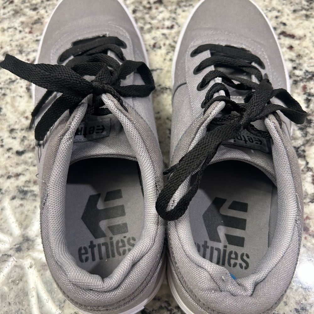 Etnies Nollies Skateboard Sneakers with‎ Black Laces NWOT - Picture 4 of 6